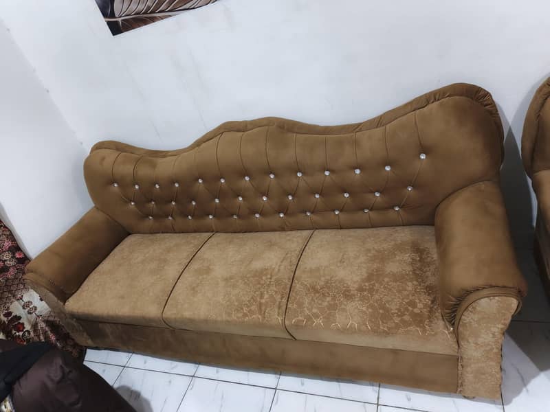 5 Seater sofas 0