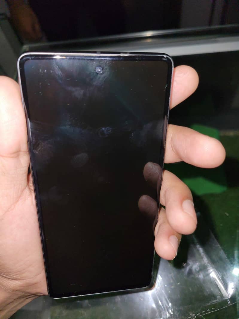 Google Pixel 7 4
