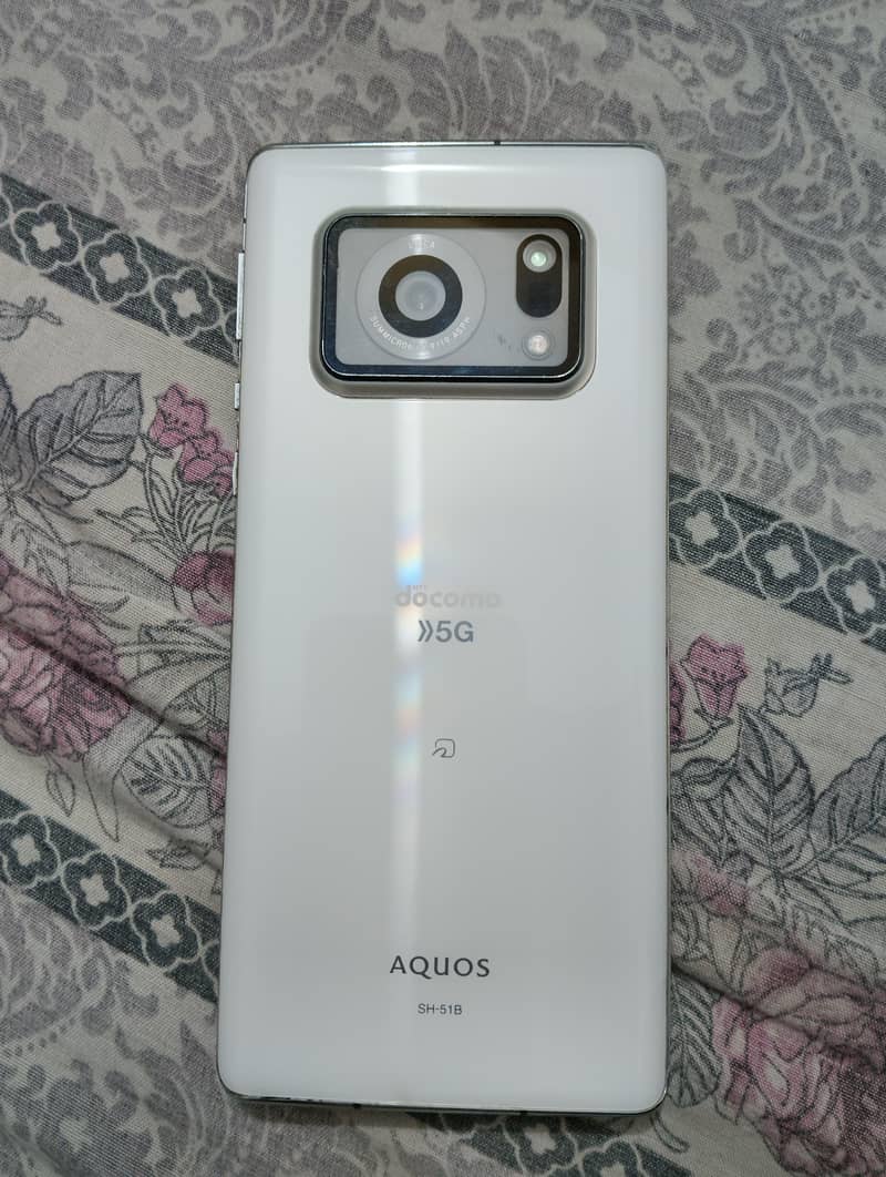 Sharp Aquos Crystal 1