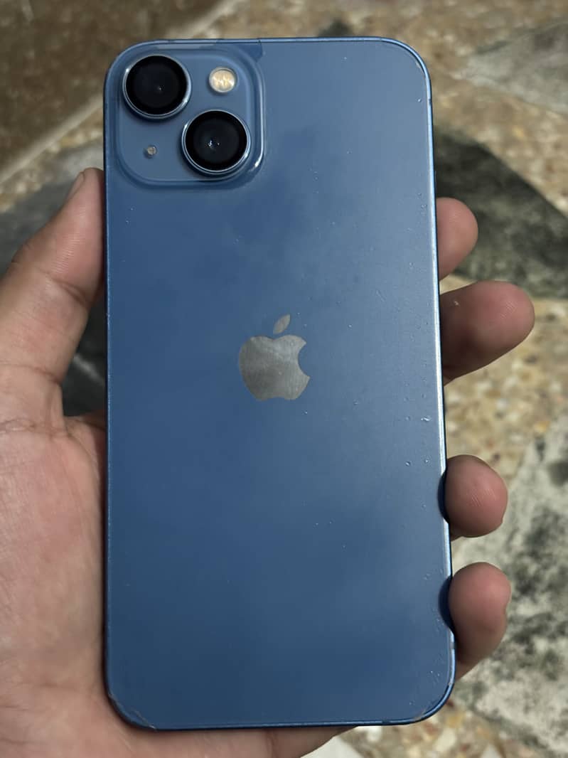 Apple iPhone 13 0