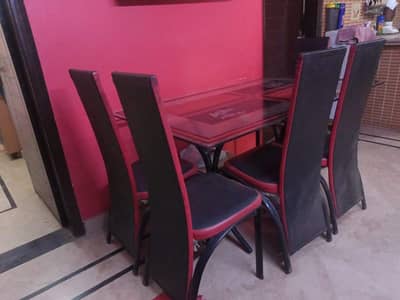 Dinning table 6 seater