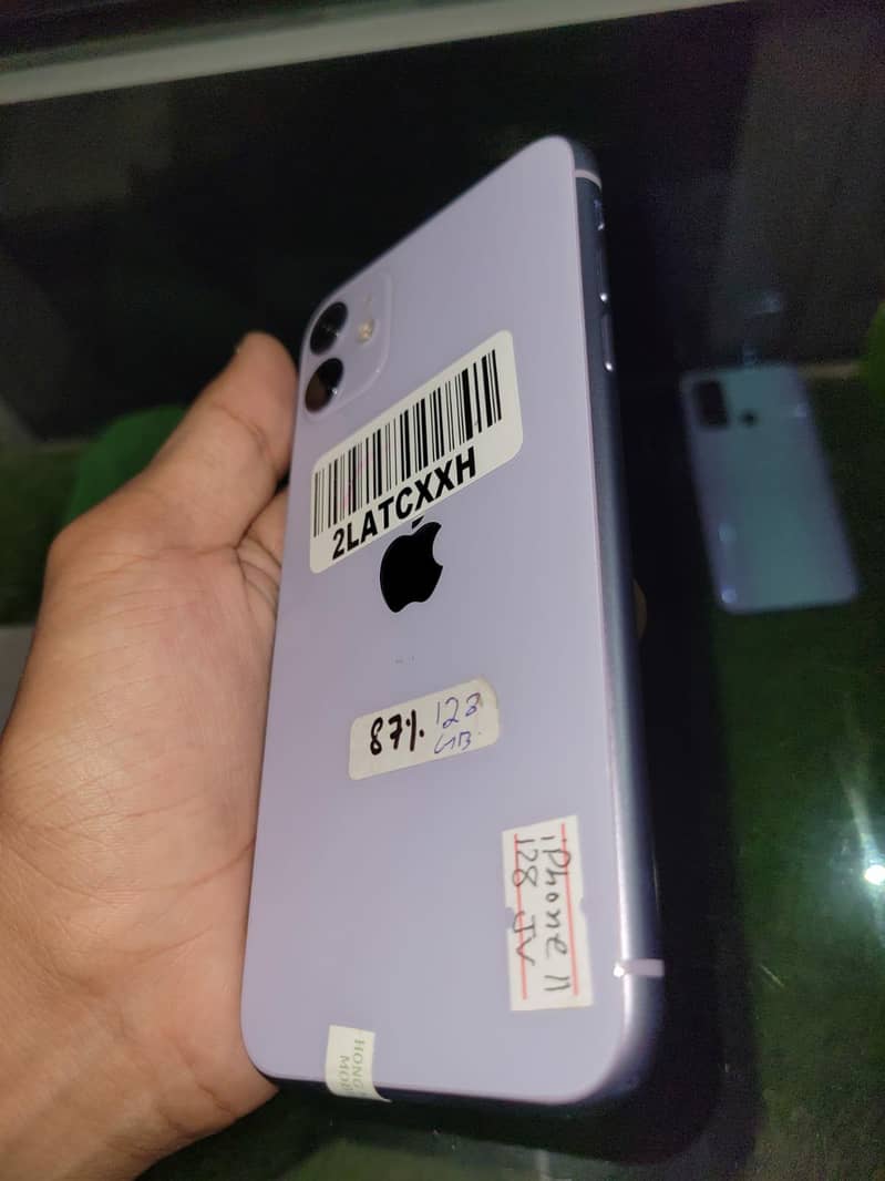 Apple iPhone 11 2