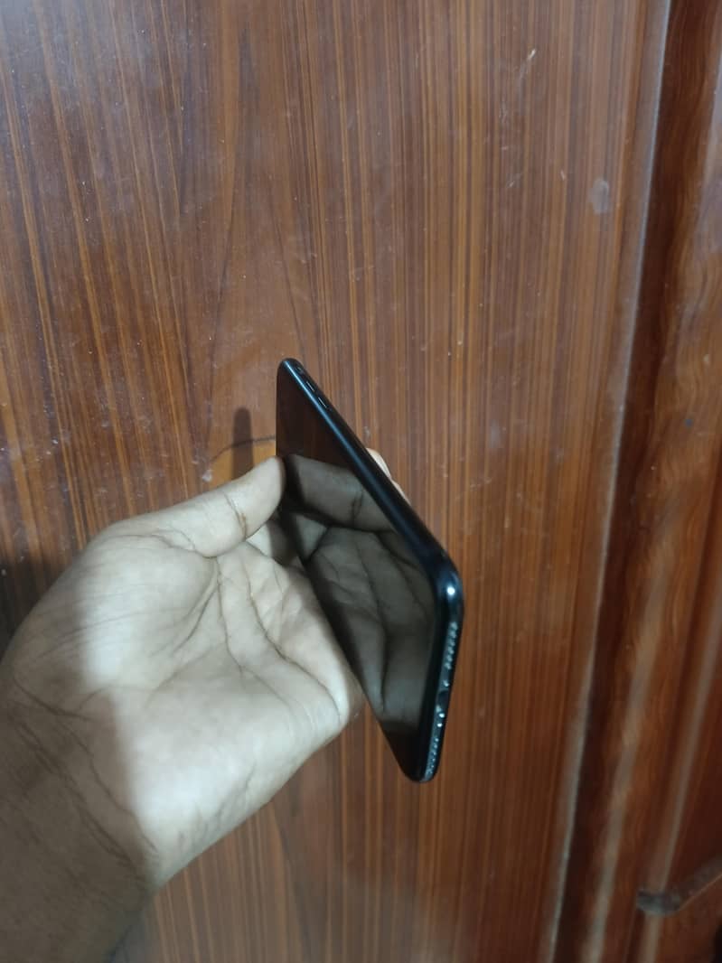 Apple iPhone 7 7