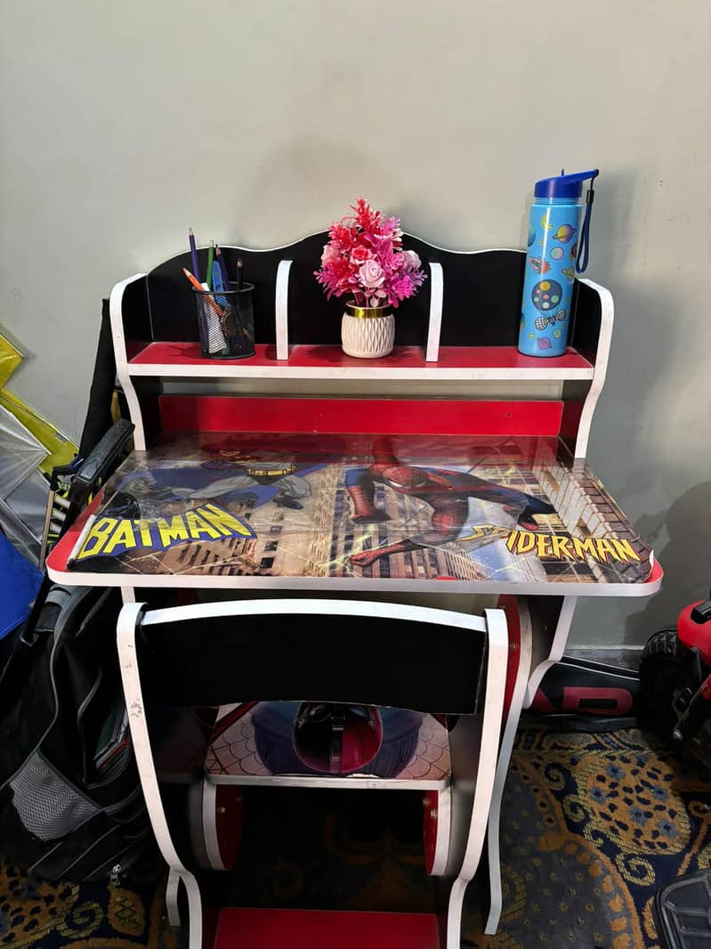 kids study table 1