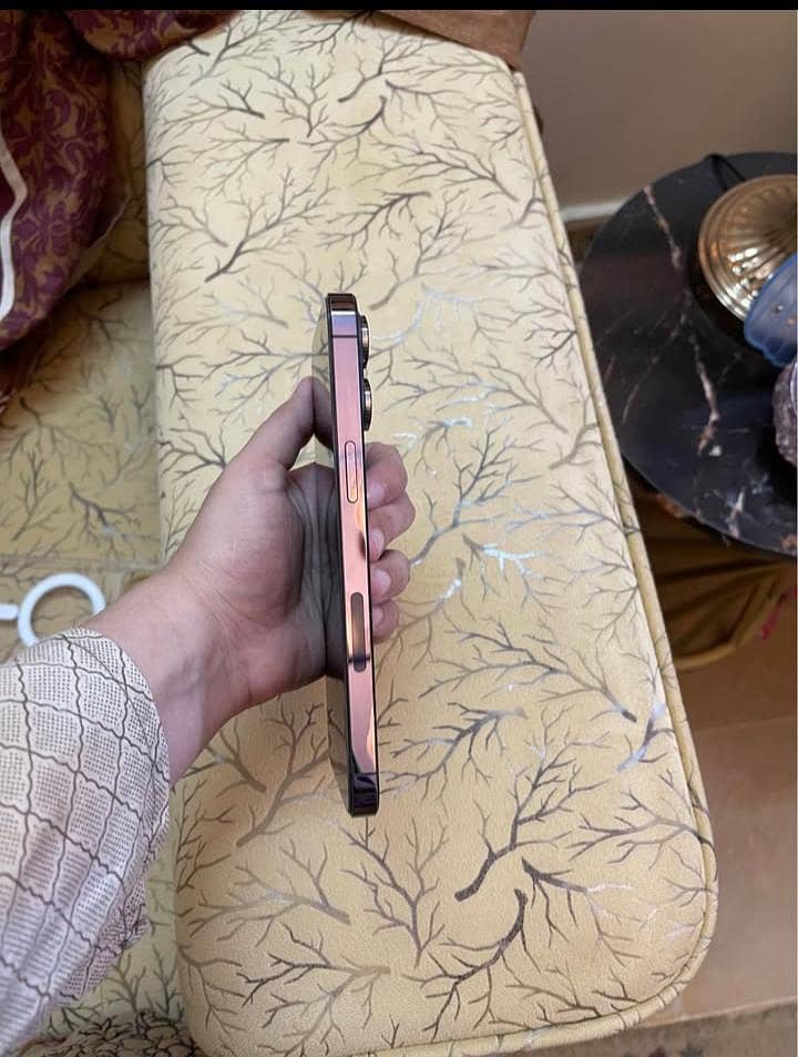 Iphone 14 2