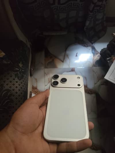 Apple iPhone 13 Pro