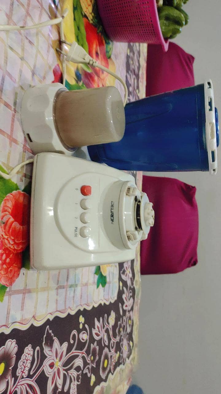 juicer machine 1