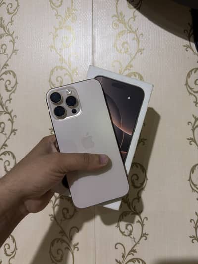 Apple iPhone 16 Pro Max FU