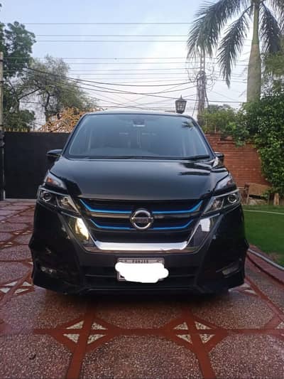 Nissan Sarena e_Power 2018 imported | 7 Seater | Hybrid