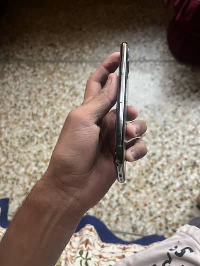 Apple iPhone 11 Pro