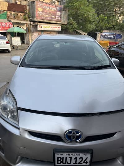 Toyota Prius 2011 model 2015import