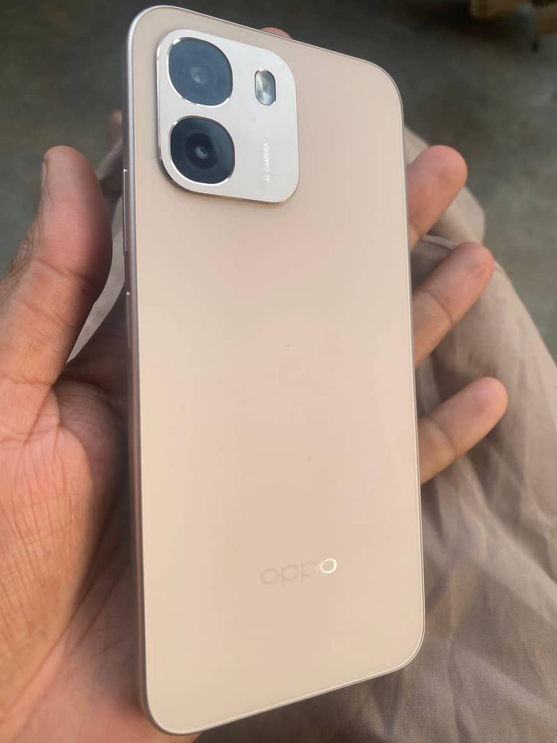 OPPO A6 0