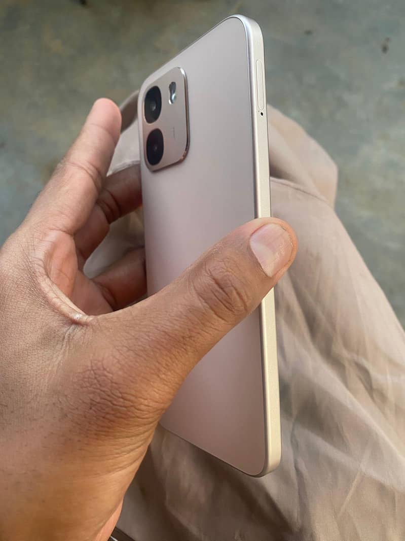 OPPO A6 2
