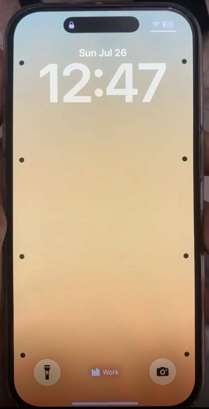 Apple iPhone 16 Pro 0
