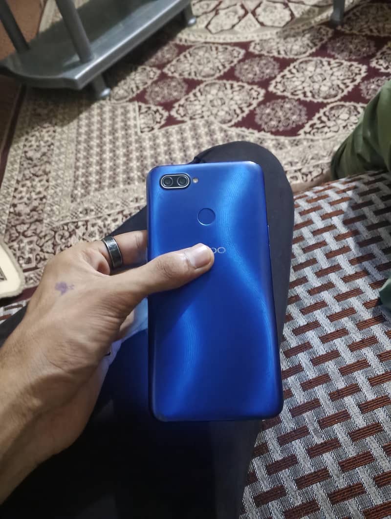OPPO A12 0