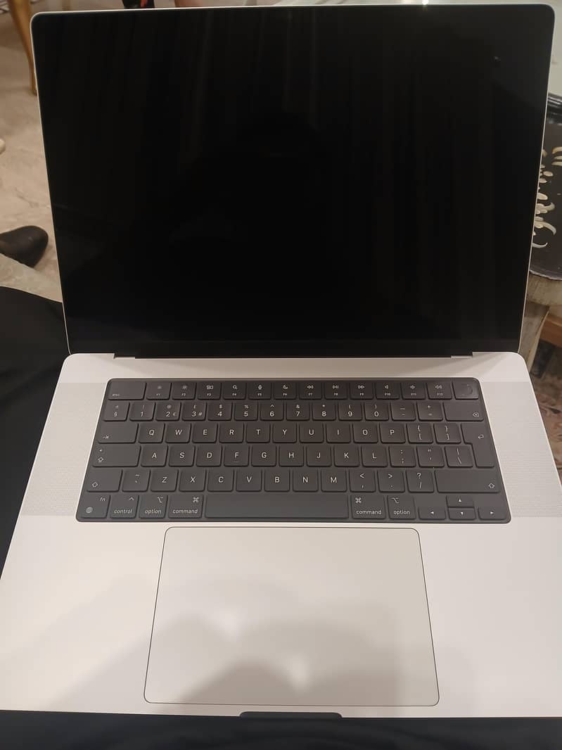 Macbook Pro M2 Max 0