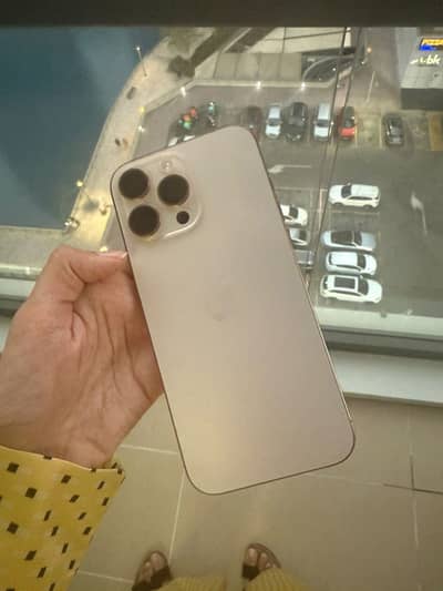 Apple iPhone 16 Pro Max