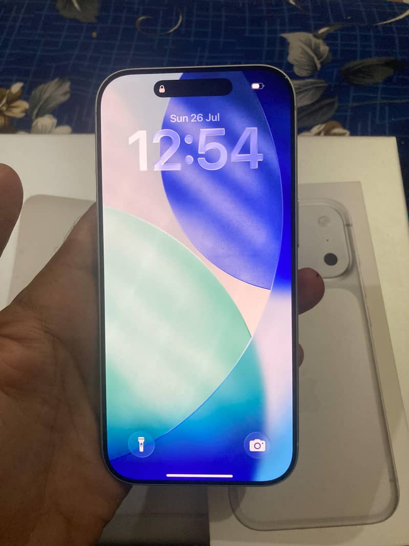 Apple iPhone 17 Pro 6