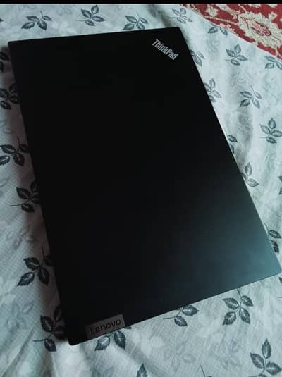 Lenovo ThinkPad (11th Gen i5, 8GB, 256GB SSD) – Solid Performance