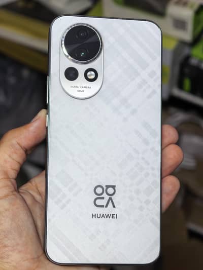 Huawei Nova 13