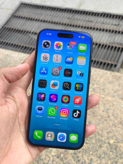 Apple iPhone 15 Pro waterproof