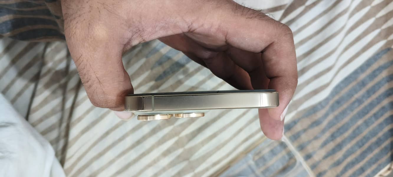 iphone 14pro max 6