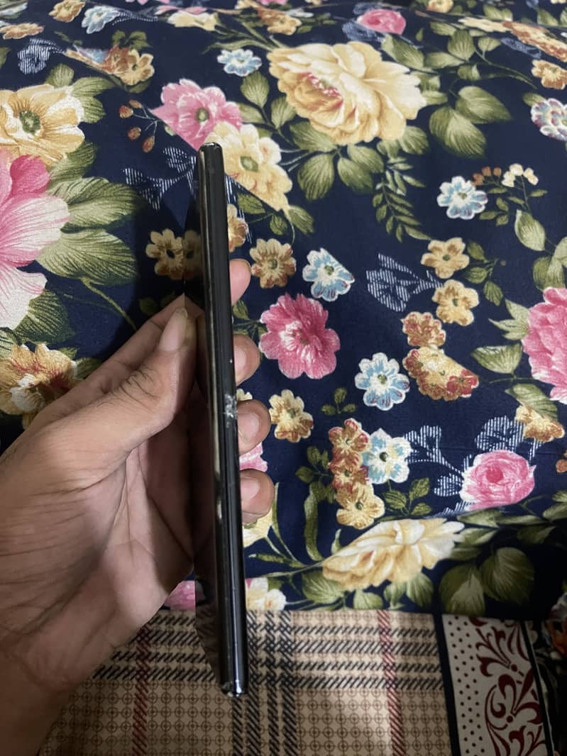 Samsung Mobile Note 10 Plus 2