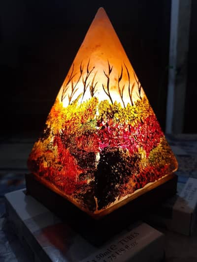pyramid Salt
