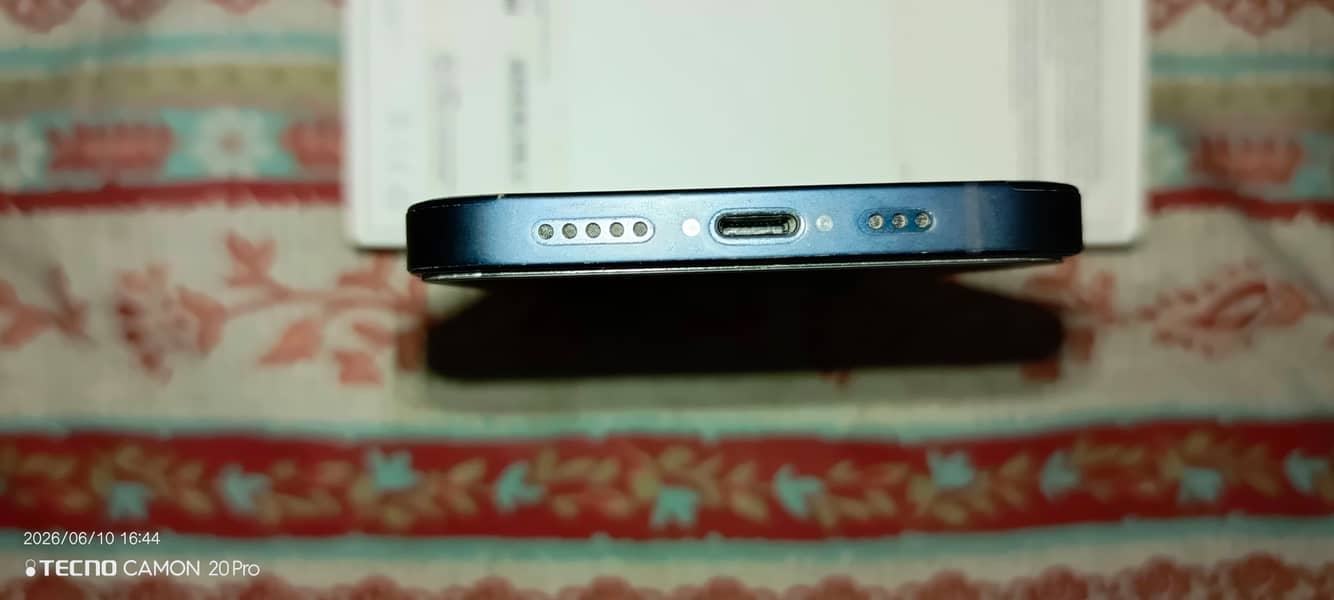 IPHONE 12 3