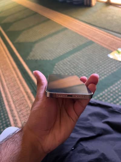 IPHONE 12 PRO GOLDEN PTA