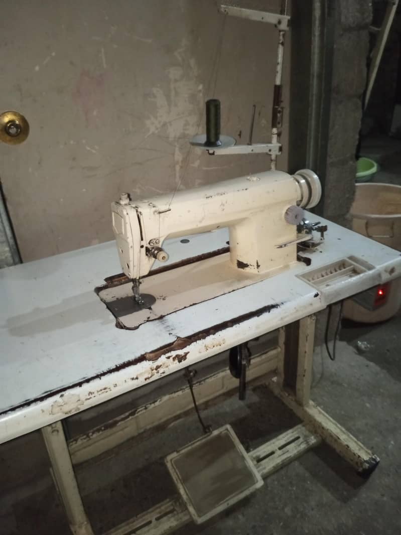 Stitching machine 4