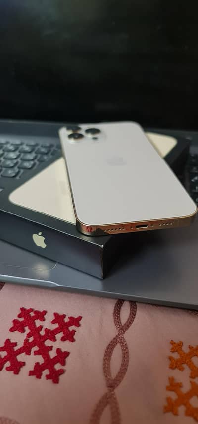 Apple iPhone 13 Pro Max PTA Approved 128gb with box