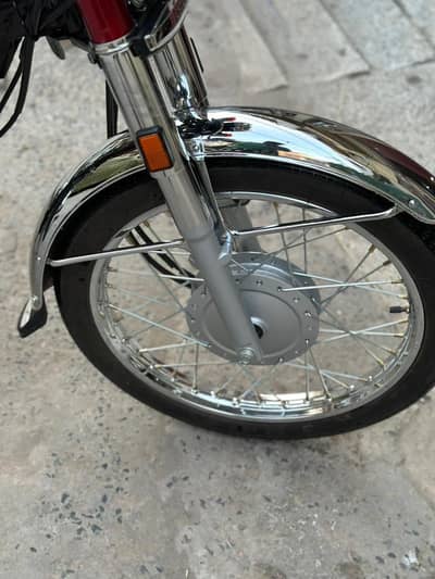 handa CD 125 for urgent sale