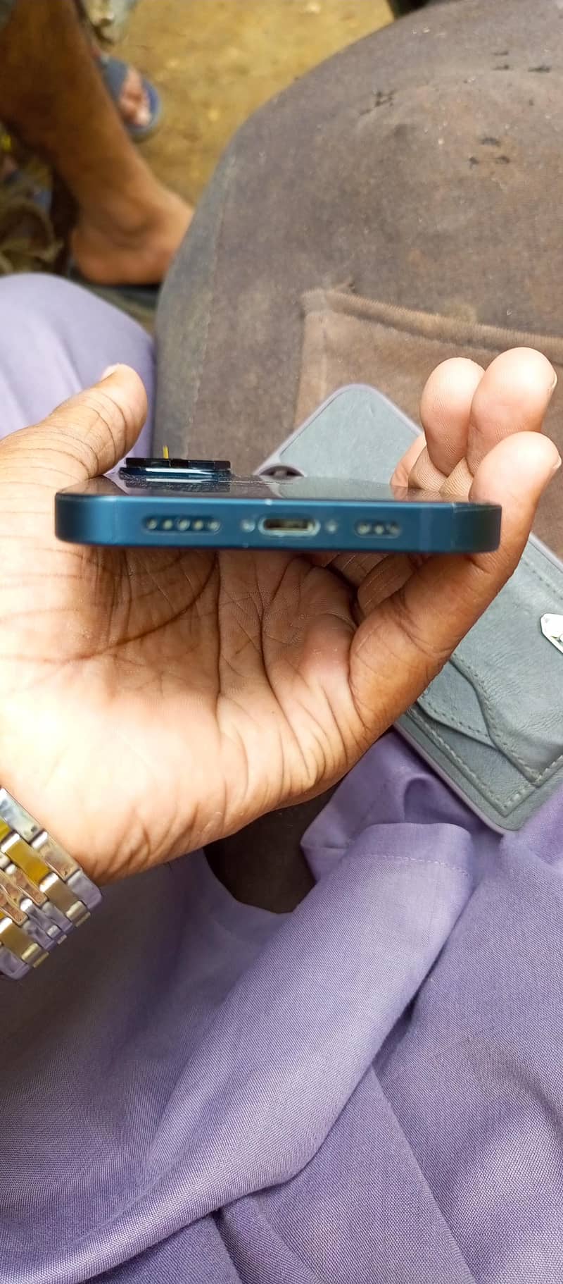 Apple iPhone 14 4