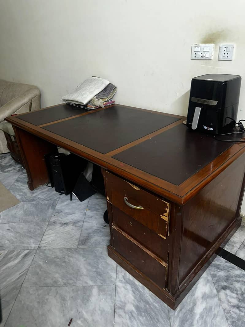 ​Solid Wood Executive Office / Study Desk 0