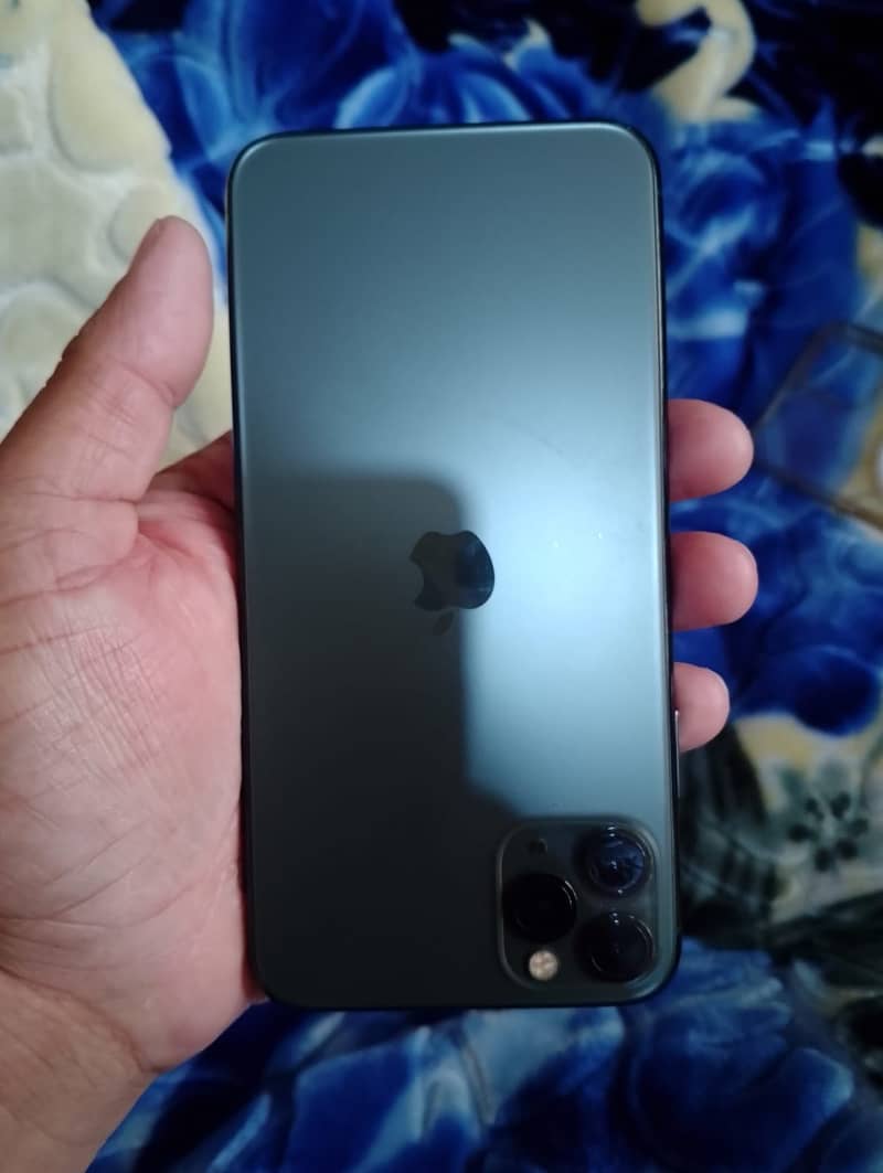 iPhone 11 Pro Max 3
