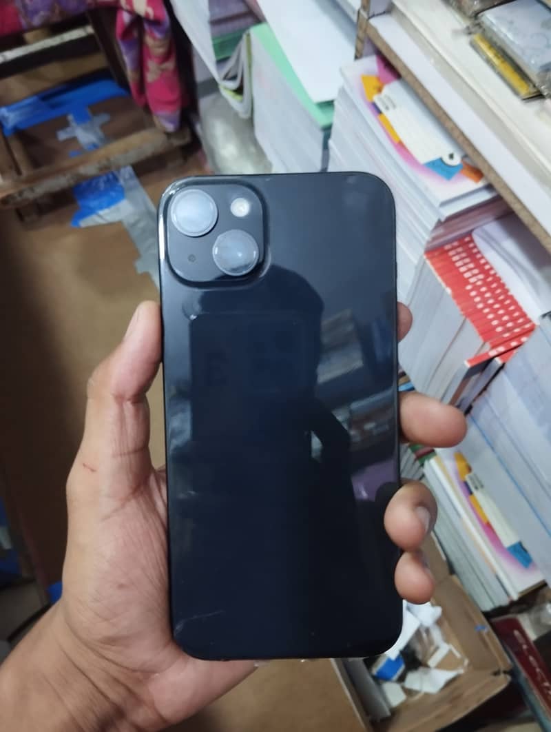 Apple iPhone 15 plus 2