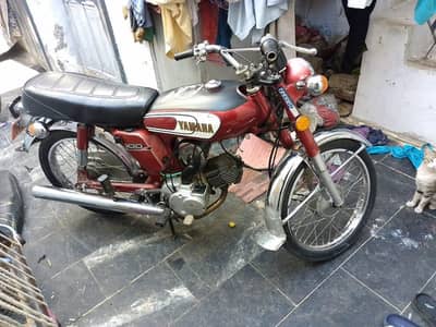 Yamaha yb 100