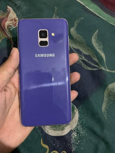 Samsung Mobile A8 4/32gb