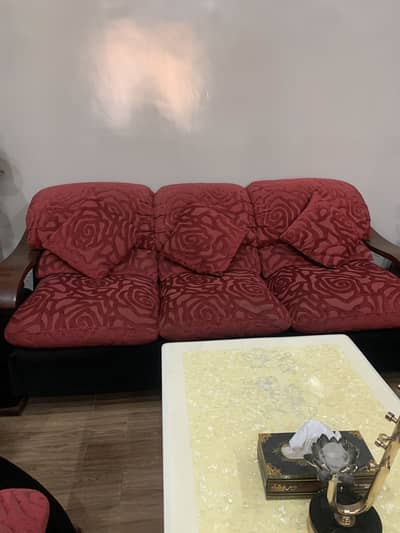 Modern Sofa Set – Gently Used