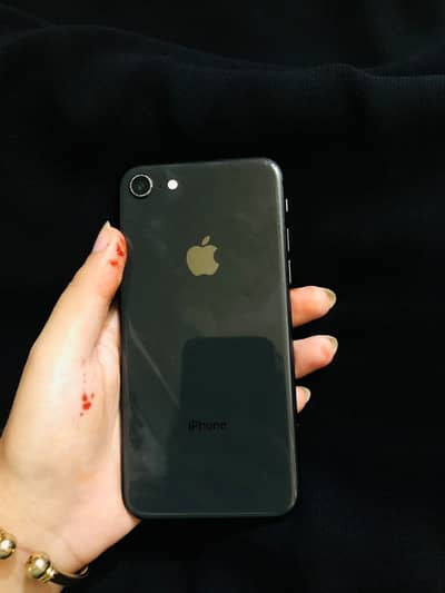 Apple iPhone 8