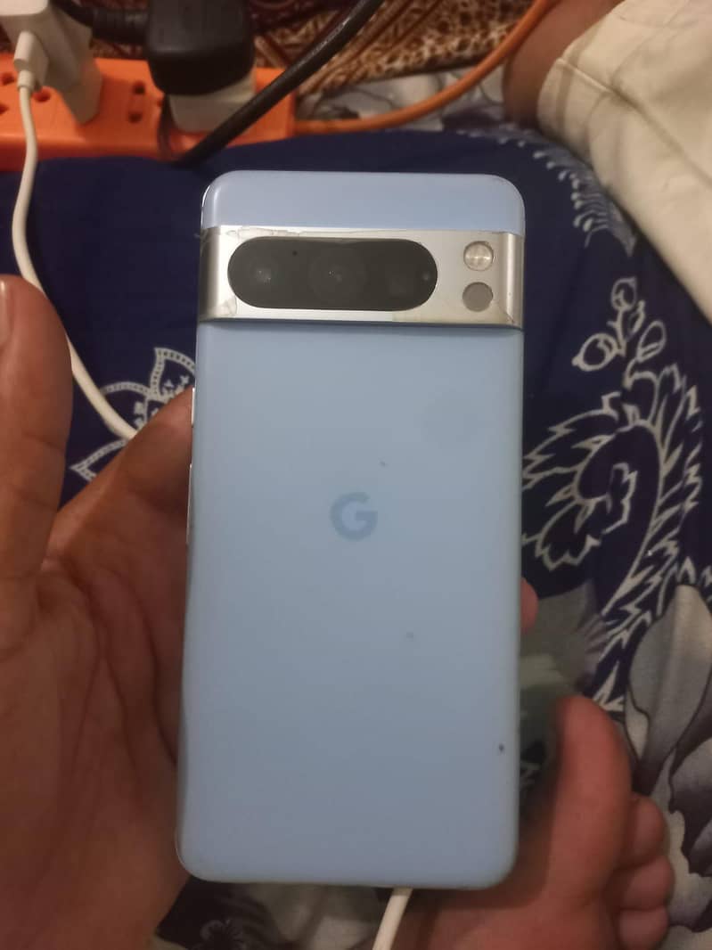 Google Pixel 8 Pro 1