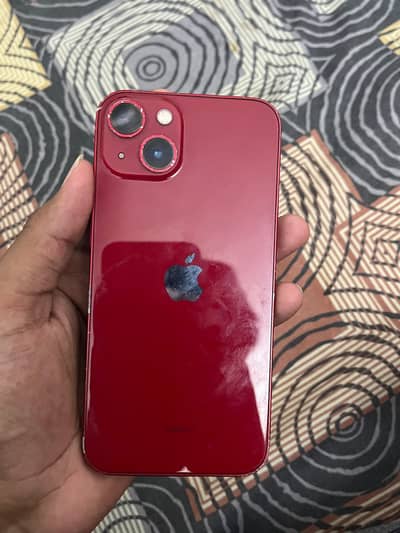 Apple iPhone 13