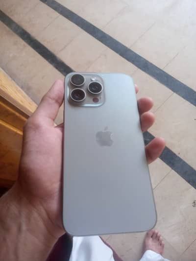 Apple iPhone 15 Pro Max