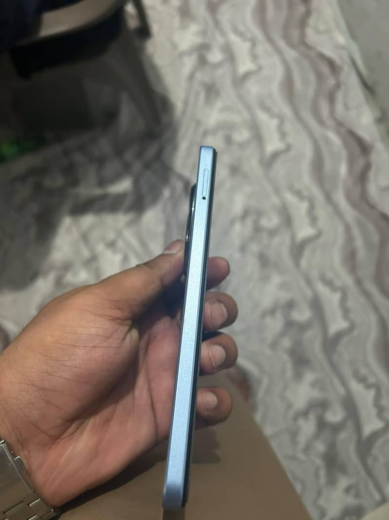 Realme 3 3