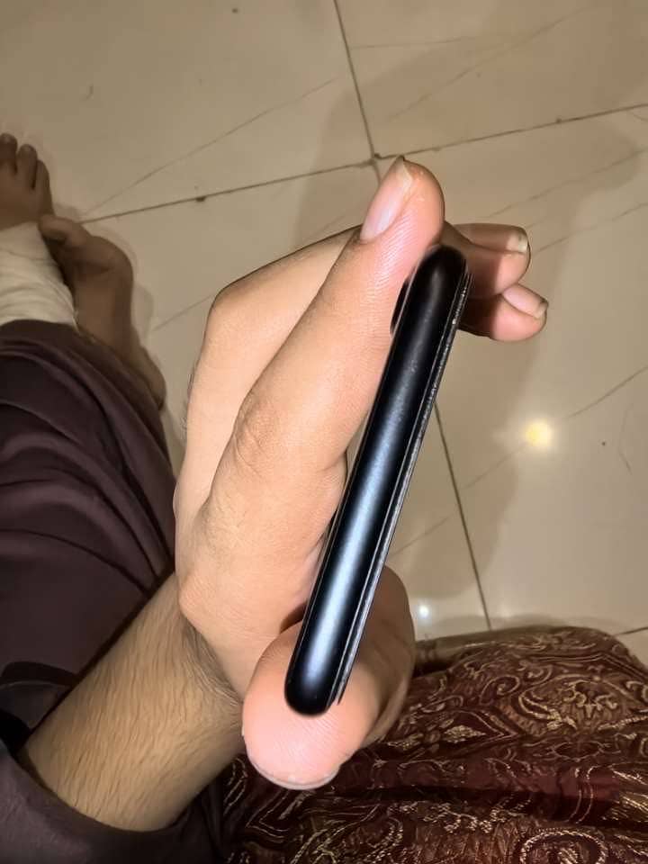 Apple iPhone 7 1