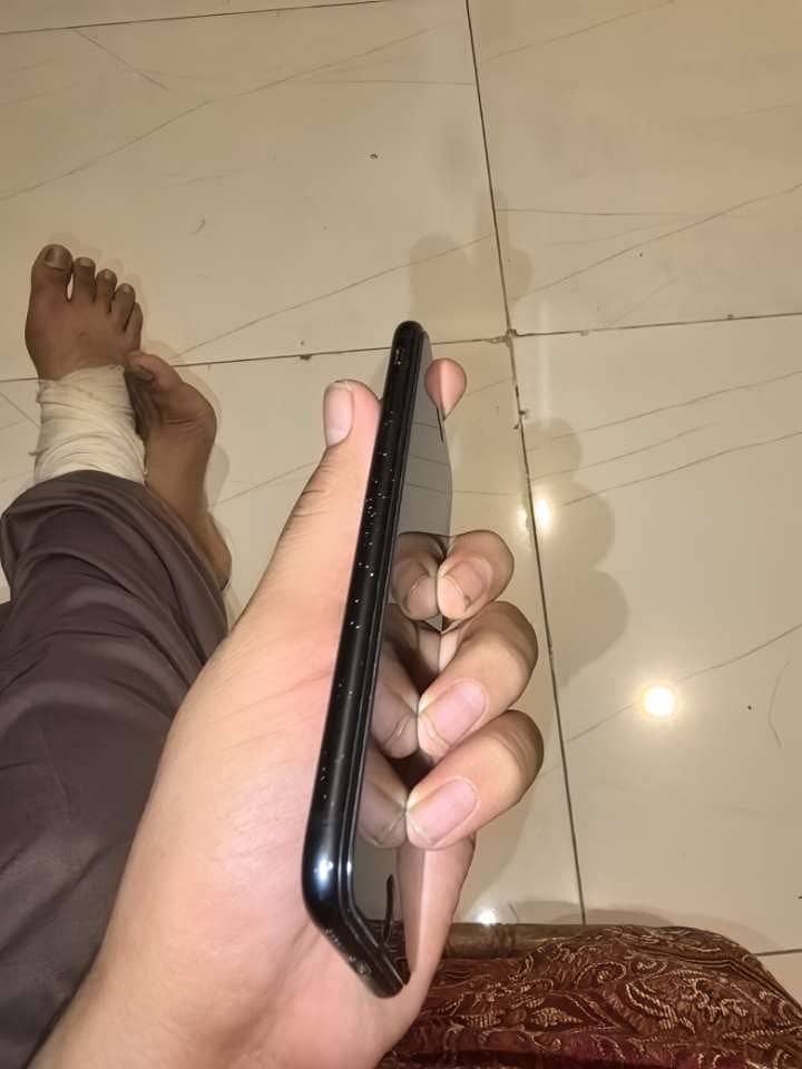 Apple iPhone 7 6