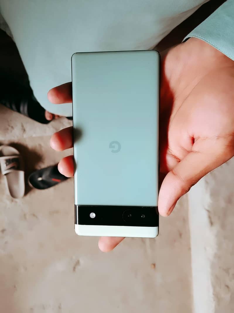 Google Pixel 6a 4