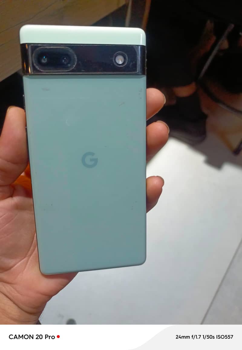 Google Pixel 6a 1