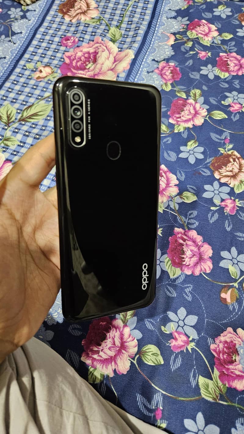OPPO A31 2